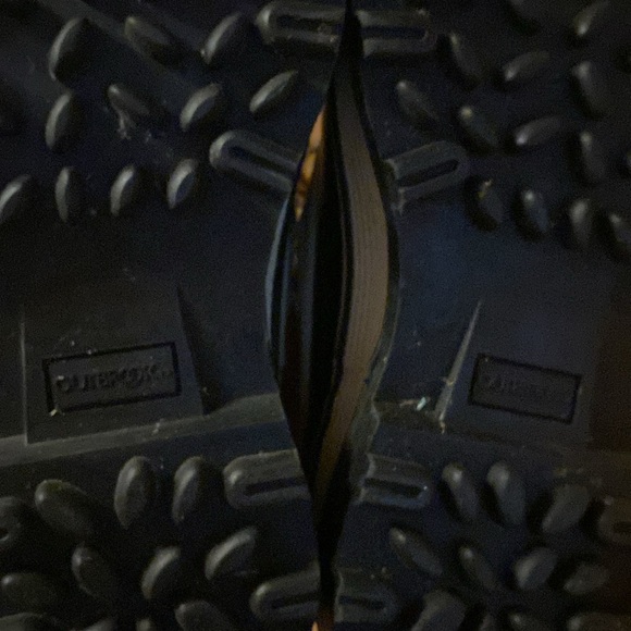 Outbrook boots with warm, insulating liner, men's size 8 - Picture 7 of 12